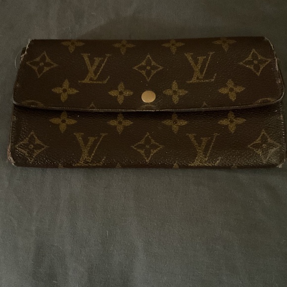 Rehab Project LV Monogram Sarah Wallet - Picture 1 of 8